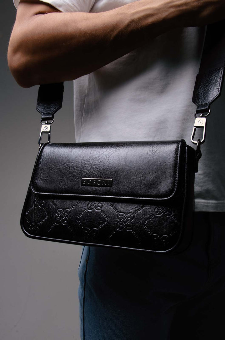 BANDOLERA CROSSBODY NEGRO | TEXTURA CORREA AJUSTABLE