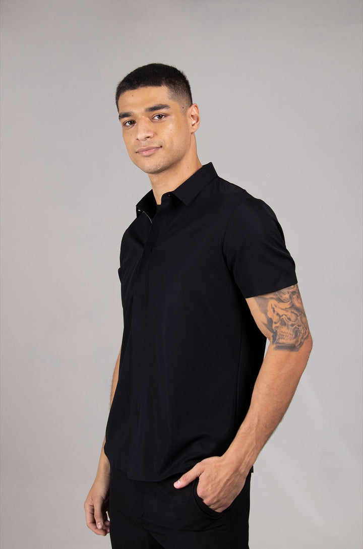 CAMISA MANGA CORTA CREMALLERA COLECCIÓN LUXURY | NEGRO