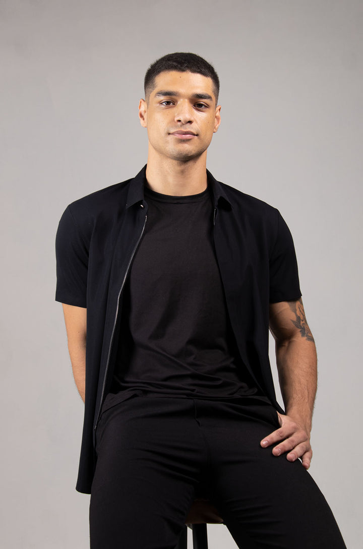 CAMISA MANGA CORTA CREMALLERA COLECCIÓN LUXURY | NEGRO