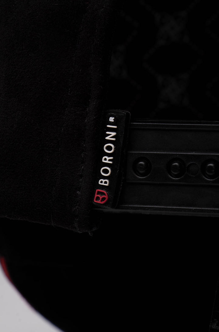 GORRA LOGO BORONI | NEGRO / ROJO